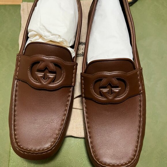 Gucci Interlocking G Moccasins - Picture 1 of 9